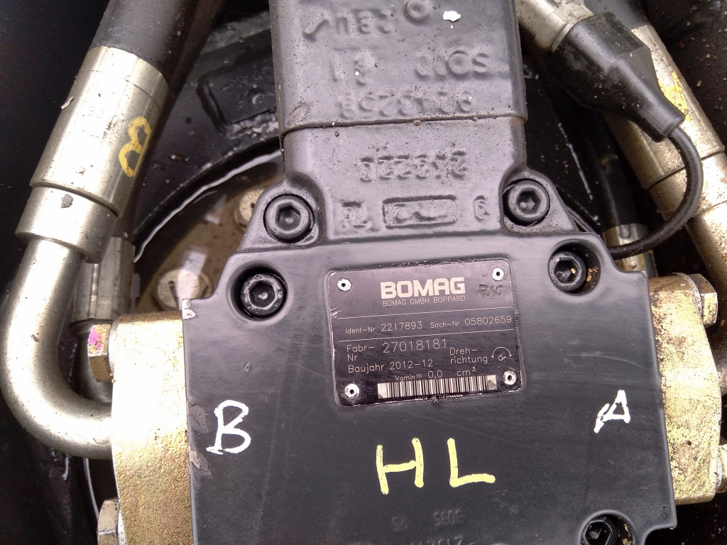 Bomag BM1000-35 - - Dijelovi donjeg postroja za Građevinski strojevi: slika Bomag BM1000-35 - - Dijelovi donjeg postroja za Građevinski strojevi Bomag BM1000-35 - - Dijelovi donjeg postroja za Građevinski strojevi: slika Bomag BM1000-35 - - Dijelovi donjeg postroja za Građevinski strojevi