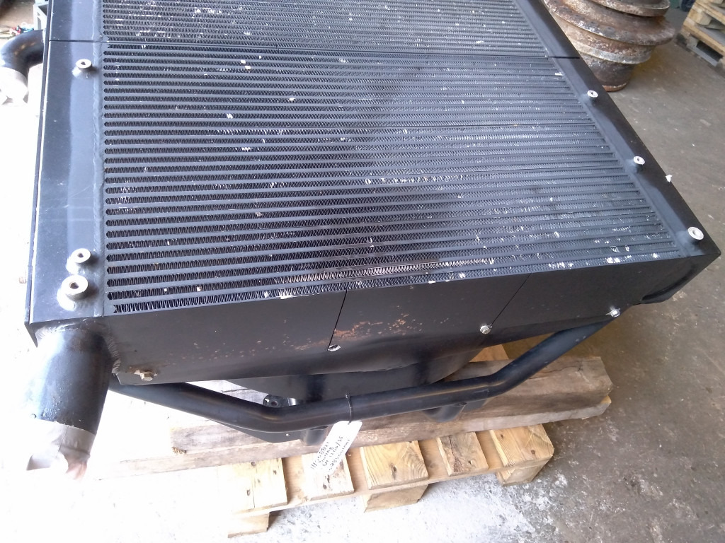 Bomag BM1000-35 - - Međuhladnjak za Građevinski strojevi: slika Bomag BM1000-35 - - Međuhladnjak za Građevinski strojevi Bomag BM1000-35 - - Međuhladnjak za Građevinski strojevi: slika Bomag BM1000-35 - - Međuhladnjak za Građevinski strojevi