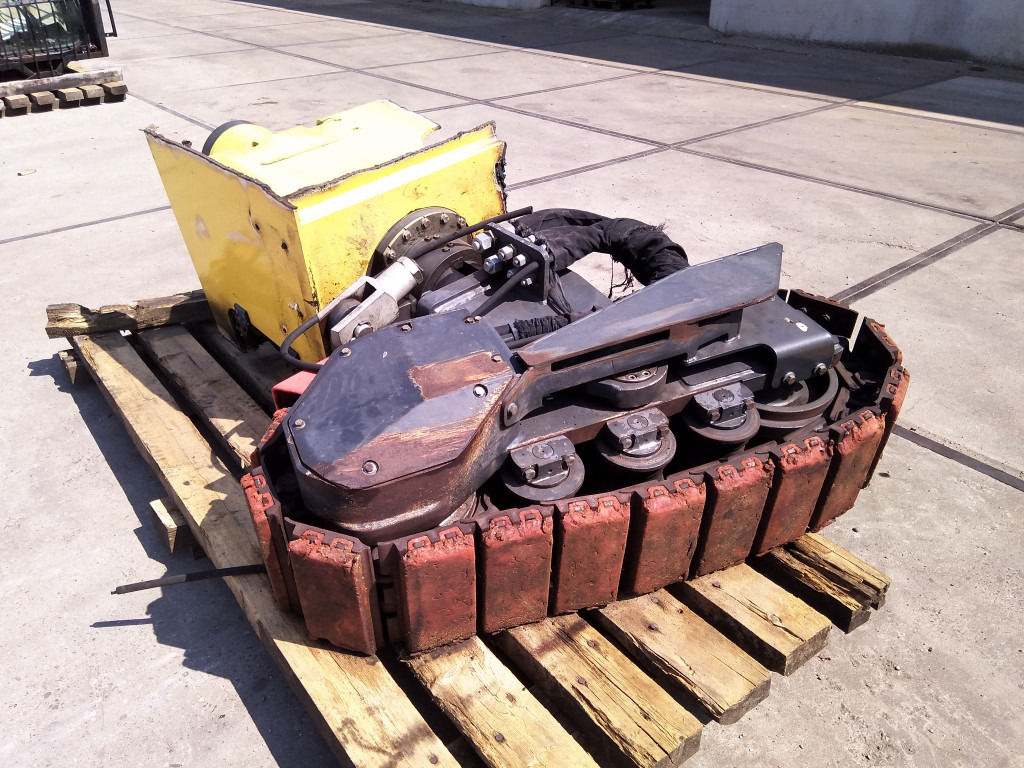 Bomag BM1200-35 - - Dijelovi donjeg postroja za Građevinski strojevi: slika Bomag BM1200-35 - - Dijelovi donjeg postroja za Građevinski strojevi Bomag BM1200-35 - - Dijelovi donjeg postroja za Građevinski strojevi: slika Bomag BM1200-35 - - Dijelovi donjeg postroja za Građevinski strojevi