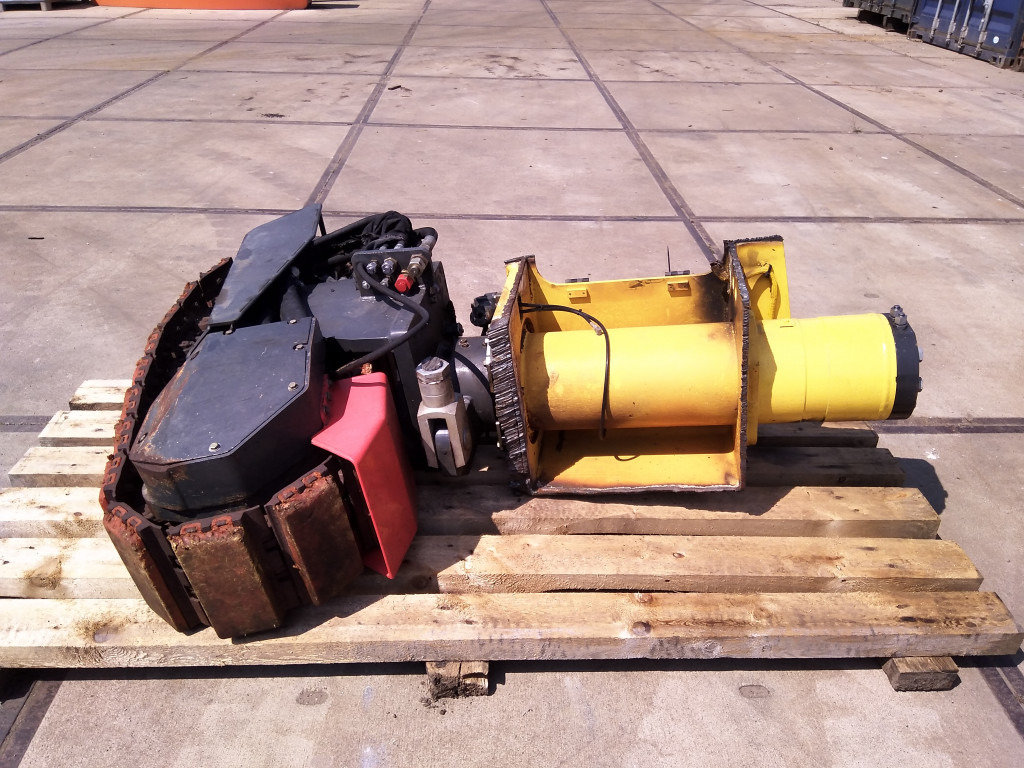 Bomag BM1200-35 - - Dijelovi donjeg postroja za Građevinski strojevi: slika Bomag BM1200-35 - - Dijelovi donjeg postroja za Građevinski strojevi Bomag BM1200-35 - - Dijelovi donjeg postroja za Građevinski strojevi: slika Bomag BM1200-35 - - Dijelovi donjeg postroja za Građevinski strojevi