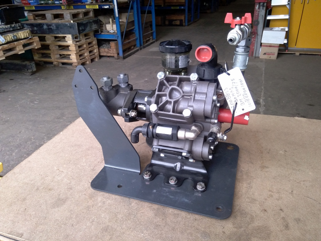 Bomag BM2000-75 - - Hidraulična pumpa za Građevinski strojevi: slika Bomag BM2000-75 - - Hidraulična pumpa za Građevinski strojevi Bomag BM2000-75 - - Hidraulična pumpa za Građevinski strojevi: slika Bomag BM2000-75 - - Hidraulična pumpa za Građevinski strojevi