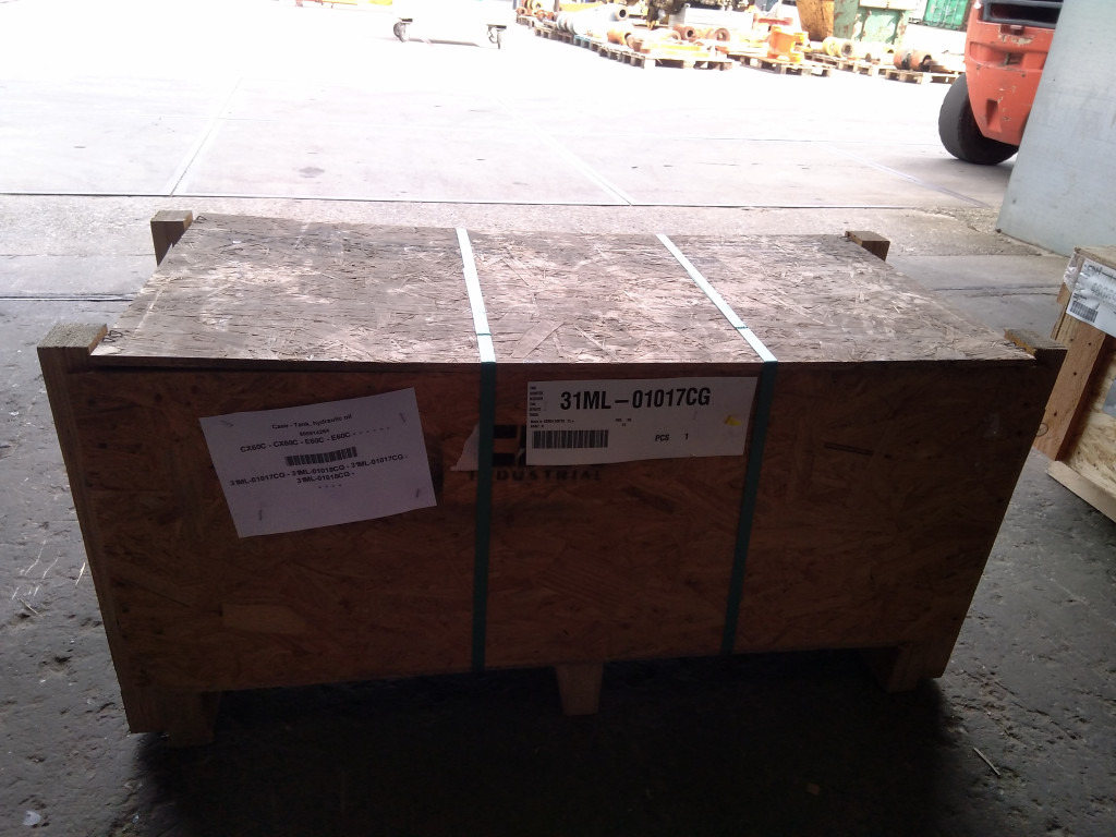 Case 31ML-01017CG - 31ML-01018CG - Hidraulični spremnik za Građevinski strojevi: slika Case 31ML-01017CG - 31ML-01018CG - Hidraulični spremnik za Građevinski strojevi Case 31ML-01017CG - 31ML-01018CG - Hidraulični spremnik za Građevinski strojevi: slika Case 31ML-01017CG - 31ML-01018CG - Hidraulični spremnik za Građevinski strojevi