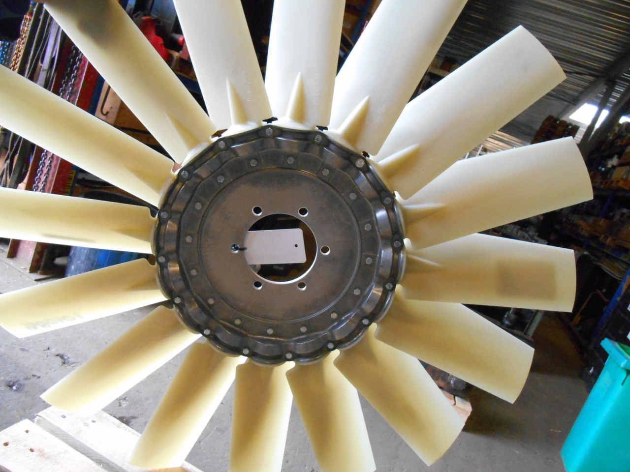 Caterpillar 4021897 - - Ventilator za Građevinski strojevi: slika Caterpillar 4021897 - - Ventilator za Građevinski strojevi Caterpillar 4021897 - - Ventilator za Građevinski strojevi: slika Caterpillar 4021897 - - Ventilator za Građevinski strojevi