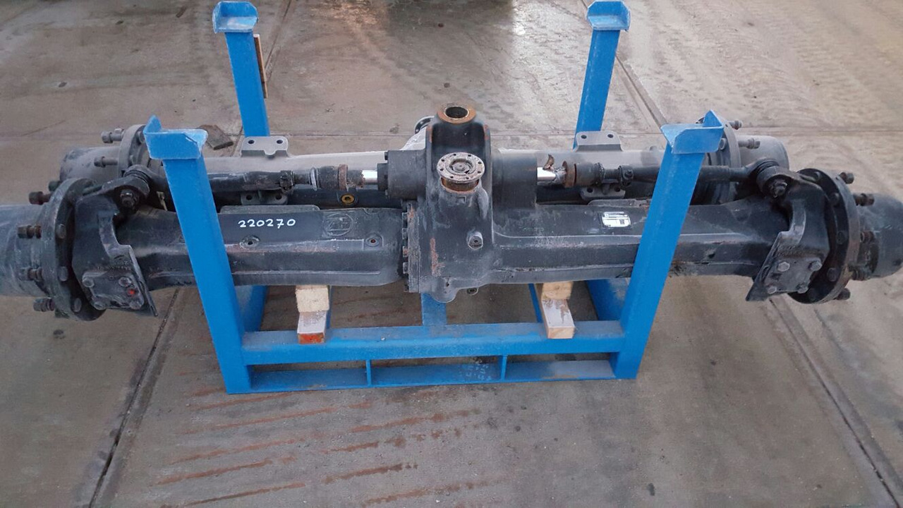 Hitachi 4477075 - 4472077091 - Prednja osovina za Građevinski strojevi: slika Hitachi 4477075 - 4472077091 - Prednja osovina za Građevinski strojevi Hitachi 4477075 - 4472077091 - Prednja osovina za Građevinski strojevi: slika Hitachi 4477075 - 4472077091 - Prednja osovina za Građevinski strojevi