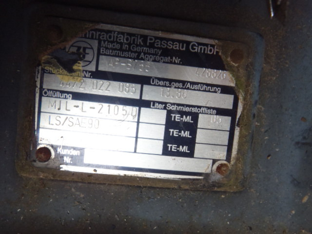 Hitachi 4479264 - Stražnja osovina za Građevinski strojevi: slika Hitachi 4479264 - Stražnja osovina za Građevinski strojevi Hitachi 4479264 - Stražnja osovina za Građevinski strojevi: slika Hitachi 4479264 - Stražnja osovina za Građevinski strojevi