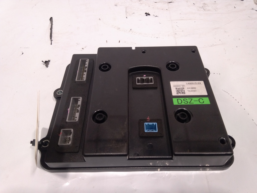 Hitachi YA00010189 - Upravljačka jedinica (ECU) za Građevinski strojevi: slika Hitachi YA00010189 - Upravljačka jedinica (ECU) za Građevinski strojevi Hitachi YA00010189 - Upravljačka jedinica (ECU) za Građevinski strojevi: slika Hitachi YA00010189 - Upravljačka jedinica (ECU) za Građevinski strojevi