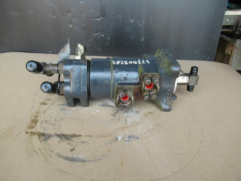 Hidraulika za Građevinski strojevi Komatsu PC240LC-7K -: slika Hidraulika za Građevinski strojevi Komatsu PC240LC-7K -