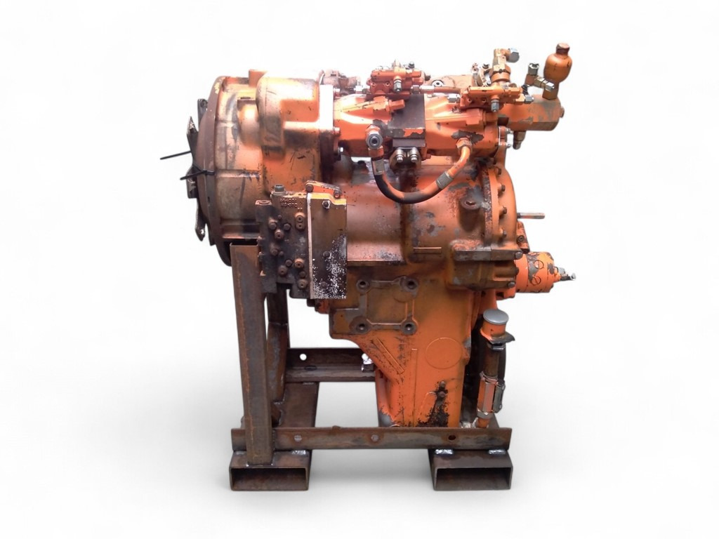 New Holland 4611657 - Mjenjač za Građevinski strojevi: slika New Holland 4611657 - Mjenjač za Građevinski strojevi New Holland 4611657 - Mjenjač za Građevinski strojevi: slika New Holland 4611657 - Mjenjač za Građevinski strojevi