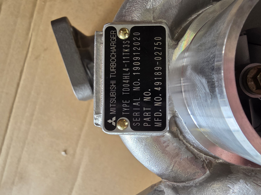 New Holland va4918902750 - Turbo za Građevinski strojevi: slika New Holland va4918902750 - Turbo za Građevinski strojevi New Holland va4918902750 - Turbo za Građevinski strojevi: slika New Holland va4918902750 - Turbo za Građevinski strojevi