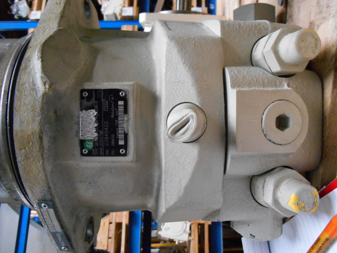 Terex O&K A6VE160HZ3/63W-VZL22XB-S - 3725635 - Hidraulični motor za Građevinski strojevi: slika Terex O&K A6VE160HZ3/63W-VZL22XB-S - 3725635 - Hidraulični motor za Građevinski strojevi Terex O&K A6VE160HZ3/63W-VZL22XB-S - 3725635 - Hidraulični motor za Građevinski strojevi: slika Terex O&K A6VE160HZ3/63W-VZL22XB-S - 3725635 - Hidraulični motor za Građevinski strojevi