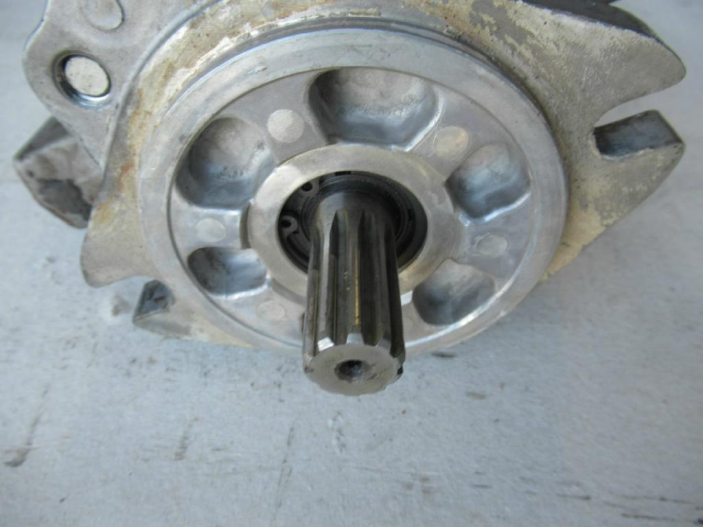 Zexel 307002-4650 - - Hidraulična pumpa za Građevinski strojevi: slika Zexel 307002-4650 - - Hidraulična pumpa za Građevinski strojevi Zexel 307002-4650 - - Hidraulična pumpa za Građevinski strojevi: slika Zexel 307002-4650 - - Hidraulična pumpa za Građevinski strojevi