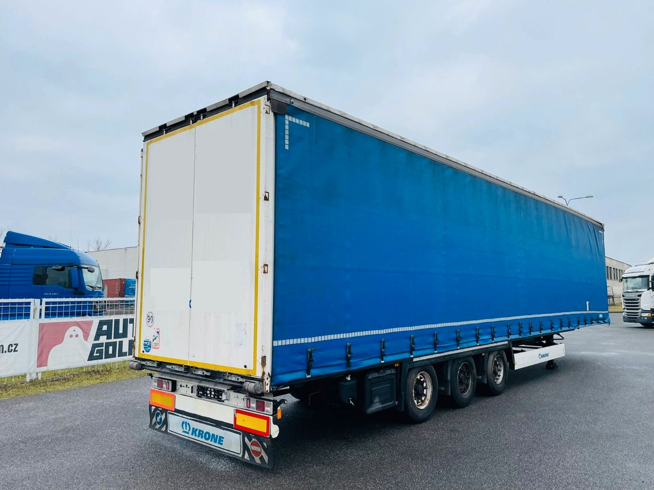 Krone SD MEGA LINER - Poluprikolica s ceradom: slika Krone SD MEGA LINER - Poluprikolica s ceradom Krone SD MEGA LINER - Poluprikolica s ceradom: slika Krone SD MEGA LINER - Poluprikolica s ceradom