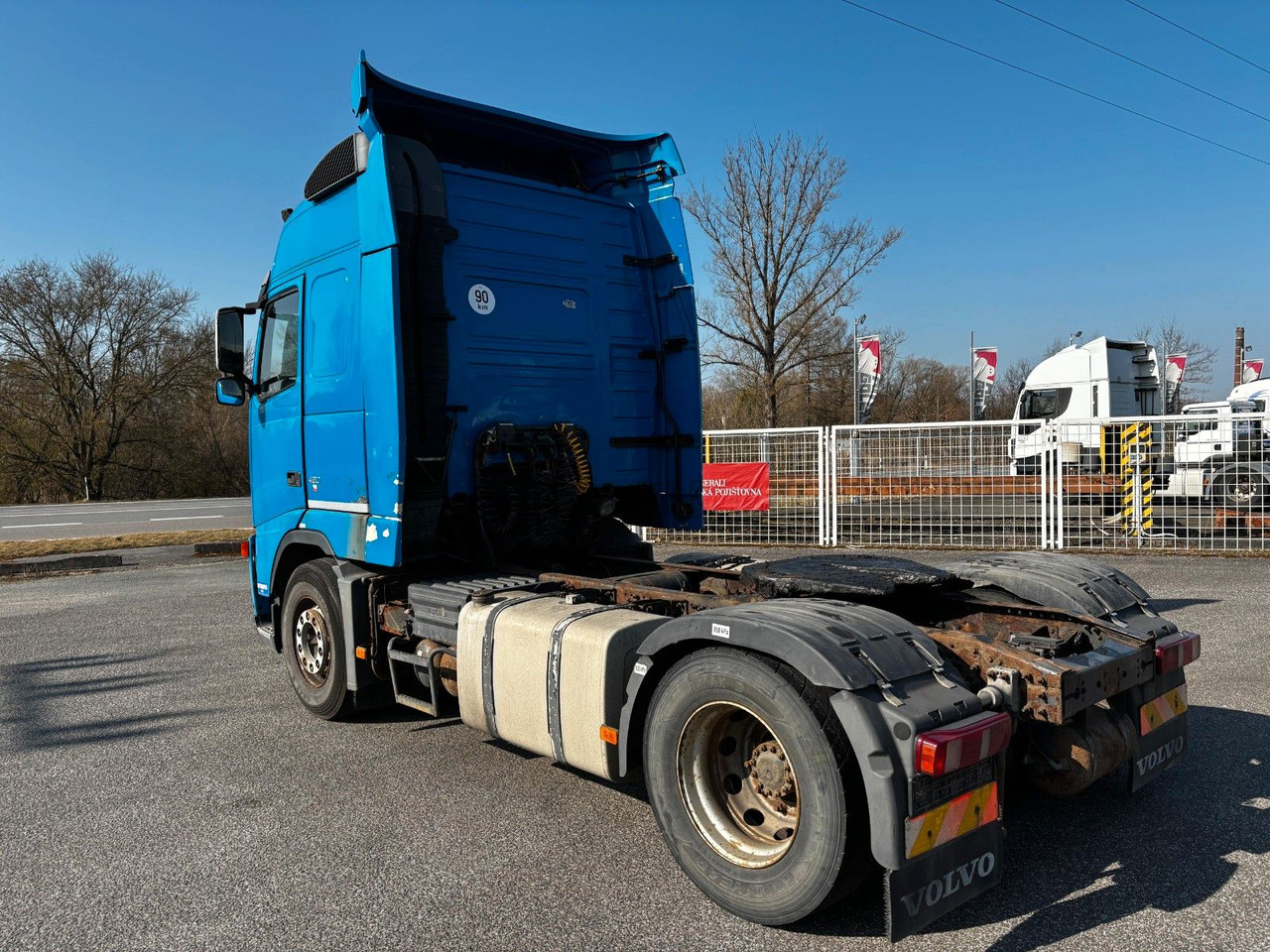 Volvo FH12 420 - Tegljač: slika Volvo FH12 420 - Tegljač Volvo FH12 420 - Tegljač: slika Volvo FH12 420 - Tegljač