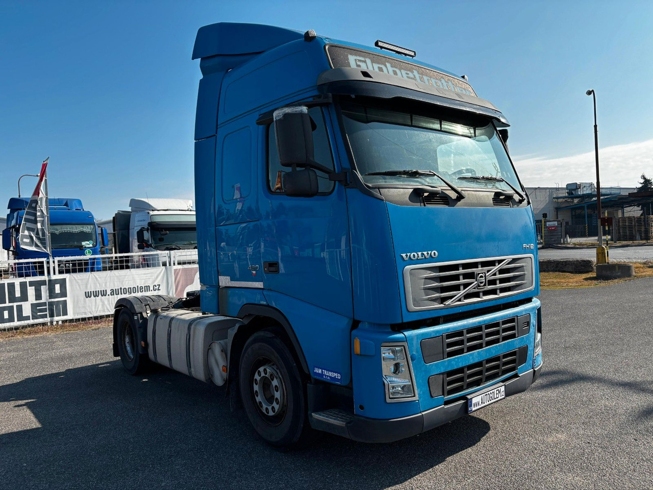 Volvo FH12 420 - Tegljač: slika Volvo FH12 420 - Tegljač Volvo FH12 420 - Tegljač: slika Volvo FH12 420 - Tegljač