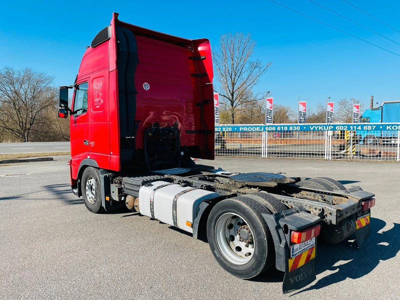Volvo FH13 420 MEGA - Tegljač: slika Volvo FH13 420 MEGA - Tegljač Volvo FH13 420 MEGA - Tegljač: slika Volvo FH13 420 MEGA - Tegljač