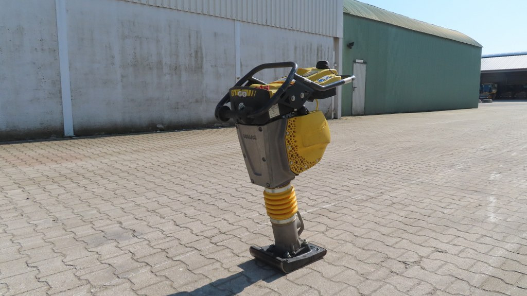 Zakup  Bomag BT60 Bomag BT60: slika Zakup  Bomag BT60 Bomag BT60