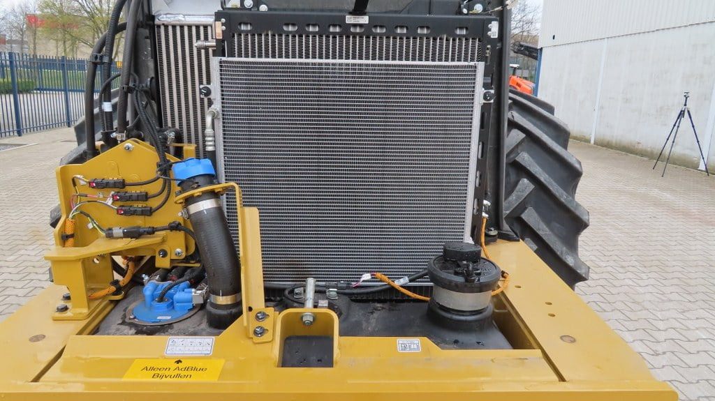 Kompaktor Caterpillar CS 66 B: slika Kompaktor Caterpillar CS 66 B Kompaktor Caterpillar CS 66 B: slika Kompaktor Caterpillar CS 66 B