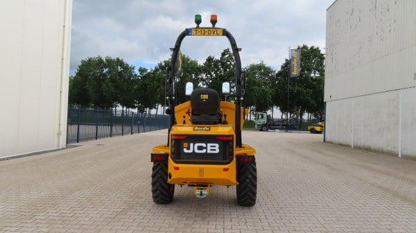 JCB 3T-2 ST - Mini istovarivač: slika JCB 3T-2 ST - Mini istovarivač JCB 3T-2 ST - Mini istovarivač: slika JCB 3T-2 ST - Mini istovarivač