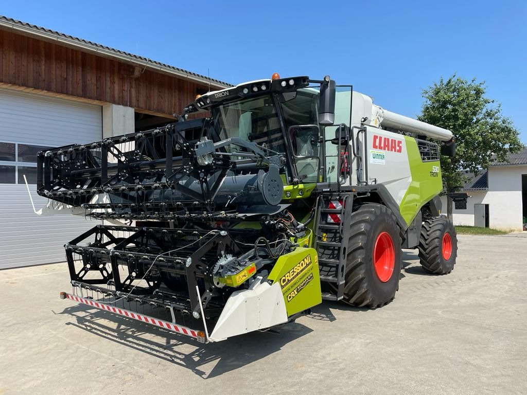 Cressoni CRX 5,4m Sojaflex - Kombajn za žetvu: slika Cressoni CRX 5,4m Sojaflex - Kombajn za žetvu Cressoni CRX 5,4m Sojaflex - Kombajn za žetvu: slika Cressoni CRX 5,4m Sojaflex - Kombajn za žetvu