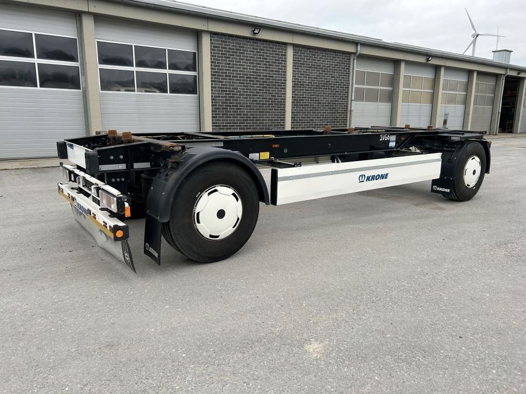 Krone 2 Achswechselfahrgestell, Typ: MAXI AZW 18 eL3B7 - Transporter kontejnera/ Prikolica s izmjenjivim sanducima: slika Krone 2 Achswechselfahrgestell, Typ: MAXI AZW 18 eL3B7 - Transporter kontejnera/ Prikolica s izmjenjivim sanducima Krone 2 Achswechselfahrgestell, Typ: MAXI AZW 18 eL3B7 - Transporter kontejnera/ Prikolica s izmjenjivim sanducima: slika Krone 2 Achswechselfahrgestell, Typ: MAXI AZW 18 eL3B7 - Transporter kontejnera/ Prikolica s izmjenjivim sanducima