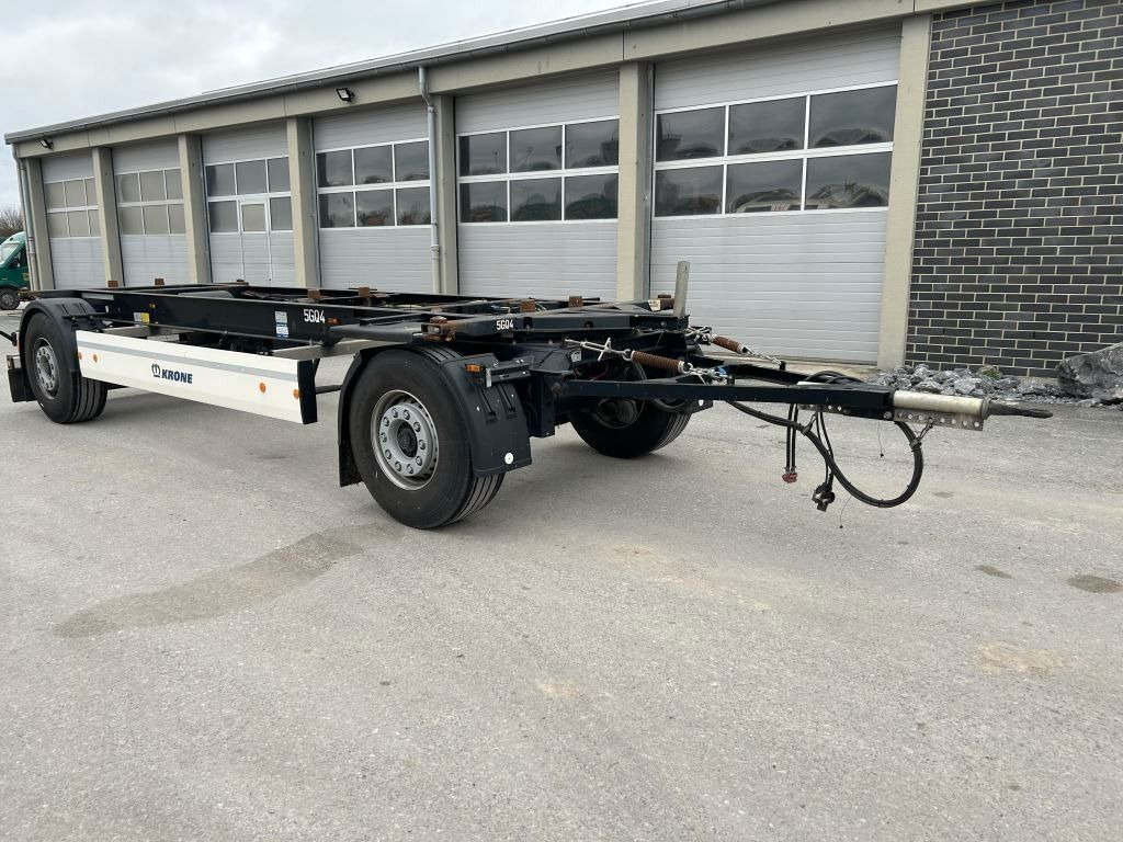 Krone 2 Achswechselfahrgestell, Typ: MAXI AZW 18 eL3B7 - Transporter kontejnera/ Prikolica s izmjenjivim sanducima: slika Krone 2 Achswechselfahrgestell, Typ: MAXI AZW 18 eL3B7 - Transporter kontejnera/ Prikolica s izmjenjivim sanducima Krone 2 Achswechselfahrgestell, Typ: MAXI AZW 18 eL3B7 - Transporter kontejnera/ Prikolica s izmjenjivim sanducima: slika Krone 2 Achswechselfahrgestell, Typ: MAXI AZW 18 eL3B7 - Transporter kontejnera/ Prikolica s izmjenjivim sanducima