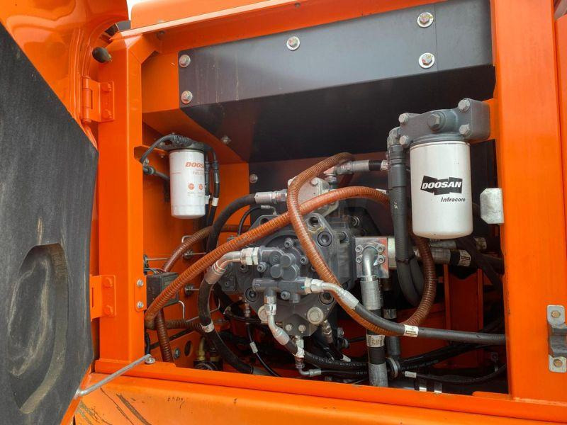 Doosan DX 225 LC - Bager gusjeničar: slika Doosan DX 225 LC - Bager gusjeničar Doosan DX 225 LC - Bager gusjeničar: slika Doosan DX 225 LC - Bager gusjeničar