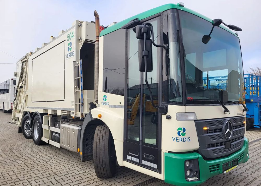 Mercedes-Benz Econic 2630 dwukomorowa - Kamion za odvoz smeća: slika Mercedes-Benz Econic 2630 dwukomorowa - Kamion za odvoz smeća Mercedes-Benz Econic 2630 dwukomorowa - Kamion za odvoz smeća: slika Mercedes-Benz Econic 2630 dwukomorowa - Kamion za odvoz smeća