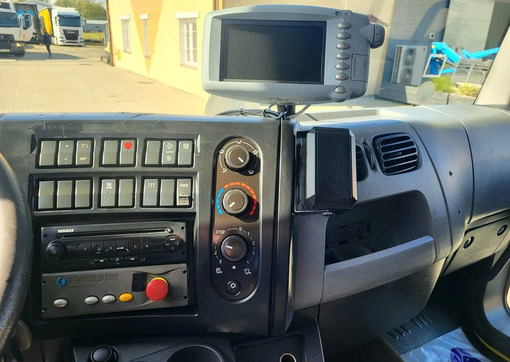 Kamion za odvoz smeća Renault D19 EURO 6: slika Kamion za odvoz smeća Renault D19 EURO 6