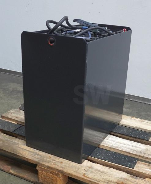 AIM 24 Volt 4 PzS 500 Ah - Akumulator za Oprema za rukovanje materijalima: slika AIM 24 Volt 4 PzS 500 Ah - Akumulator za Oprema za rukovanje materijalima AIM 24 Volt 4 PzS 500 Ah - Akumulator za Oprema za rukovanje materijalima: slika AIM 24 Volt 4 PzS 500 Ah - Akumulator za Oprema za rukovanje materijalima