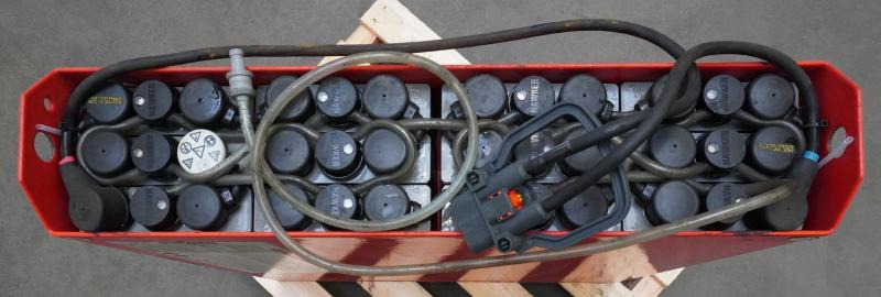 GRUMA 24 Volt 2 PzB 200 Ah - Akumulator za Oprema za rukovanje materijalima: slika GRUMA 24 Volt 2 PzB 200 Ah - Akumulator za Oprema za rukovanje materijalima GRUMA 24 Volt 2 PzB 200 Ah - Akumulator za Oprema za rukovanje materijalima: slika GRUMA 24 Volt 2 PzB 200 Ah - Akumulator za Oprema za rukovanje materijalima