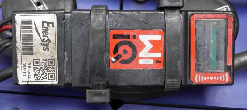 GRUMA 80 Volt 4 PzQ 688 Ah - Akumulator: slika GRUMA 80 Volt 4 PzQ 688 Ah - Akumulator GRUMA 80 Volt 4 PzQ 688 Ah - Akumulator: slika GRUMA 80 Volt 4 PzQ 688 Ah - Akumulator