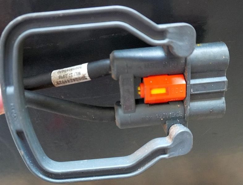 HOPPECKE 24 Volt 2 PzB 200 Ah - Akumulator: slika HOPPECKE 24 Volt 2 PzB 200 Ah - Akumulator HOPPECKE 24 Volt 2 PzB 200 Ah - Akumulator: slika HOPPECKE 24 Volt 2 PzB 200 Ah - Akumulator