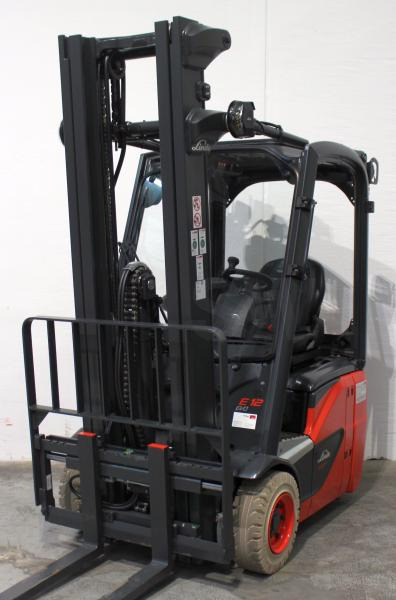 Linde E 12 EVO 386-02 - Električni viličar: slika Linde E 12 EVO 386-02 - Električni viličar Linde E 12 EVO 386-02 - Električni viličar: slika Linde E 12 EVO 386-02 - Električni viličar