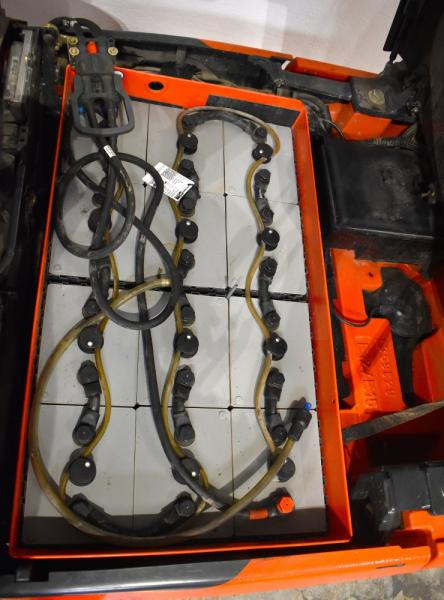 Linde E 15 EVO 386-02 EVO - Električni viličar: slika Linde E 15 EVO 386-02 EVO - Električni viličar Linde E 15 EVO 386-02 EVO - Električni viličar: slika Linde E 15 EVO 386-02 EVO - Električni viličar