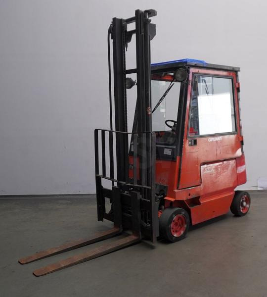 Linde E 16 P 322 - Električni viličar: slika Linde E 16 P 322 - Električni viličar Linde E 16 P 322 - Električni viličar: slika Linde E 16 P 322 - Električni viličar