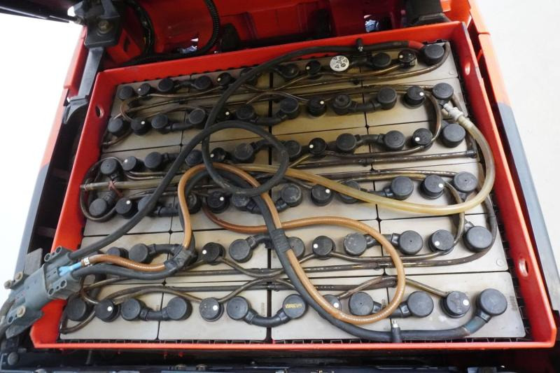 Linde E 16 PH EVO 386-02 - Električni viličar: slika Linde E 16 PH EVO 386-02 - Električni viličar Linde E 16 PH EVO 386-02 - Električni viličar: slika Linde E 16 PH EVO 386-02 - Električni viličar