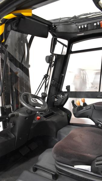Linde E 18 L EVO 386-02 - Električni viličar: slika Linde E 18 L EVO 386-02 - Električni viličar Linde E 18 L EVO 386-02 - Električni viličar: slika Linde E 18 L EVO 386-02 - Električni viličar