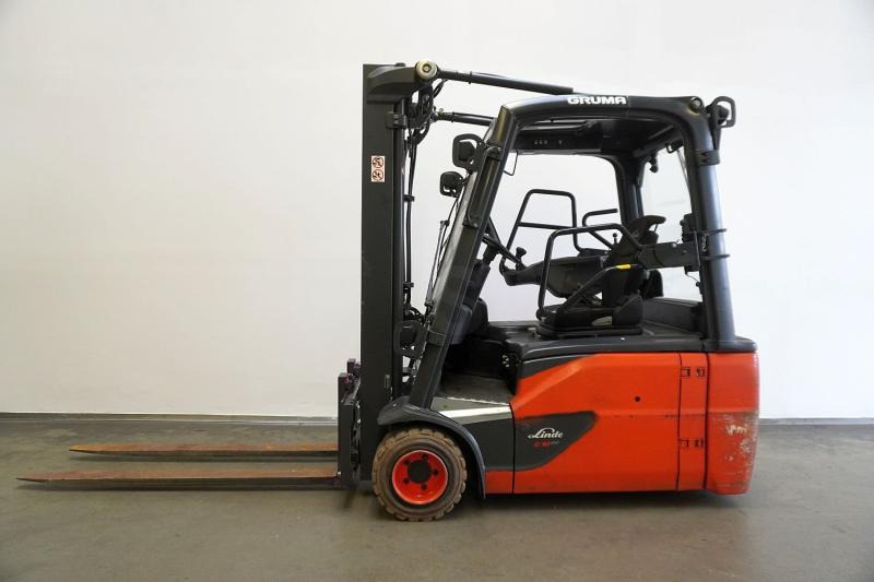 Linde E 18 L EVO 386-02 - Električni viličar: slika Linde E 18 L EVO 386-02 - Električni viličar Linde E 18 L EVO 386-02 - Električni viličar: slika Linde E 18 L EVO 386-02 - Električni viličar