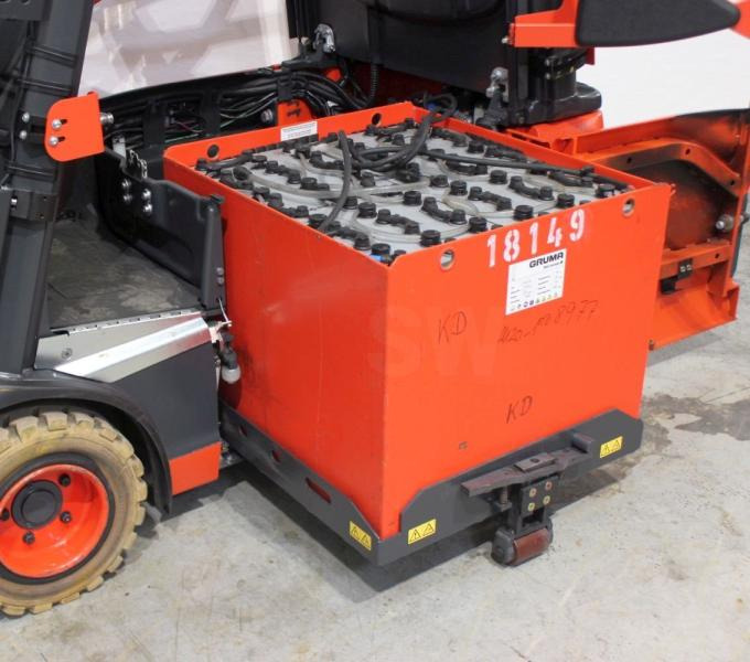 Električni viličar Linde E 18 L EVO 386-02: slika Električni viličar Linde E 18 L EVO 386-02