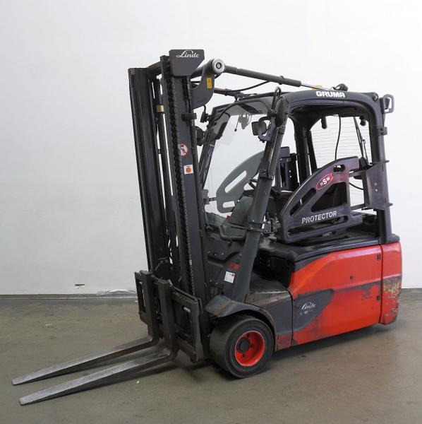 Linde E 18 L EVO 386-02 - Električni viličar: slika Linde E 18 L EVO 386-02 - Električni viličar Linde E 18 L EVO 386-02 - Električni viličar: slika Linde E 18 L EVO 386-02 - Električni viličar