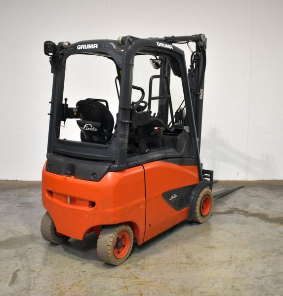 Linde E 18 PH EVO 386-02 - Električni viličar: slika Linde E 18 PH EVO 386-02 - Električni viličar Linde E 18 PH EVO 386-02 - Električni viličar: slika Linde E 18 PH EVO 386-02 - Električni viličar