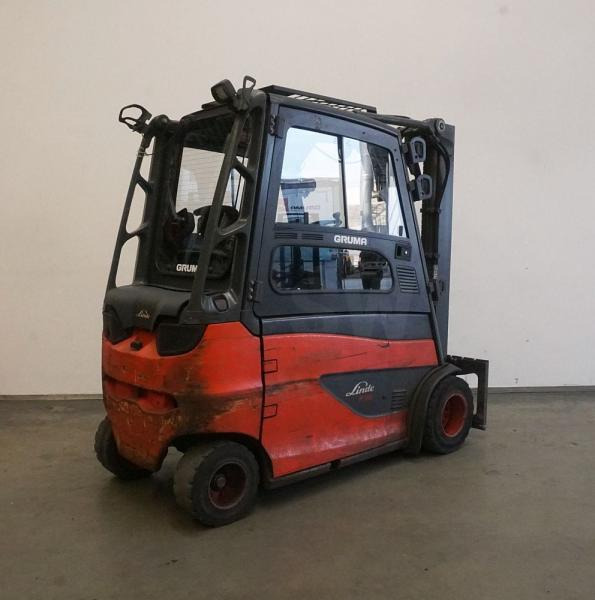 Linde E 35 HL 387 - Električni viličar: slika Linde E 35 HL 387 - Električni viličar Linde E 35 HL 387 - Električni viličar: slika Linde E 35 HL 387 - Električni viličar