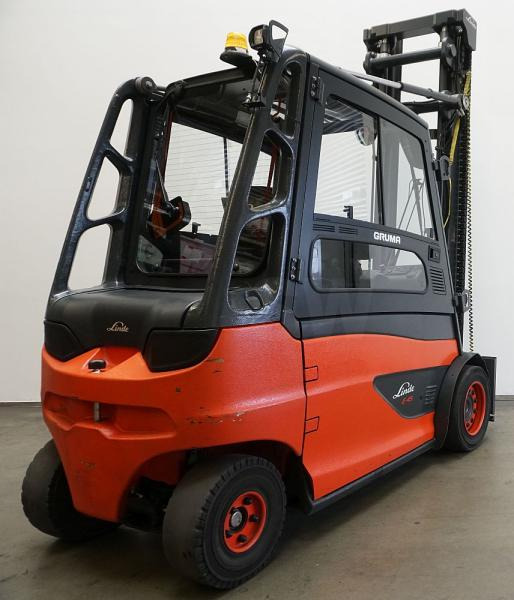 Linde E 45/600 HL 388 - Električni viličar: slika Linde E 45/600 HL 388 - Električni viličar Linde E 45/600 HL 388 - Električni viličar: slika Linde E 45/600 HL 388 - Električni viličar