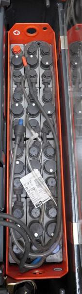 Linde L 12 1172-01 - Slagač stoga: slika Linde L 12 1172-01 - Slagač stoga Linde L 12 1172-01 - Slagač stoga: slika Linde L 12 1172-01 - Slagač stoga