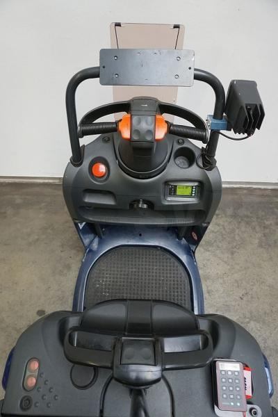 Linde N 20 L 132 - Komisioner: slika Linde N 20 L 132 - Komisioner Linde N 20 L 132 - Komisioner: slika Linde N 20 L 132 - Komisioner