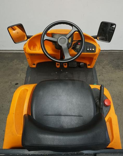 Still R06-06 - Vučni traktor: slika Still R06-06 - Vučni traktor Still R06-06 - Vučni traktor: slika Still R06-06 - Vučni traktor