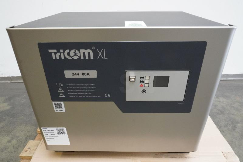 TRICOM TriCOM XL E 24 V 80 A - Akumulator: slika TRICOM TriCOM XL E 24 V 80 A - Akumulator TRICOM TriCOM XL E 24 V 80 A - Akumulator: slika TRICOM TriCOM XL E 24 V 80 A - Akumulator
