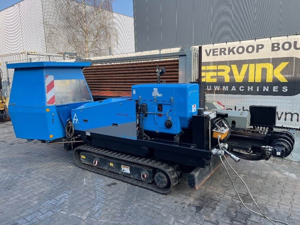 Grundodrill 15 X TD - Direkcionalna bušilica: slika Grundodrill 15 X TD - Direkcionalna bušilica Grundodrill 15 X TD - Direkcionalna bušilica: slika Grundodrill 15 X TD - Direkcionalna bušilica