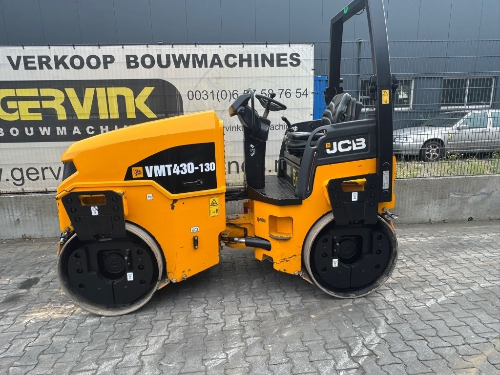 Cestovni valjak JCB VMT 430-130: slika Cestovni valjak JCB VMT 430-130