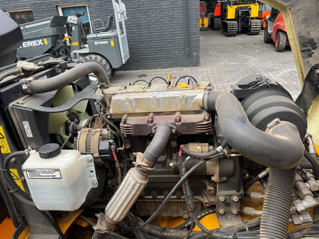 Cestovni valjak JCB VMT 430-130: slika Cestovni valjak JCB VMT 430-130